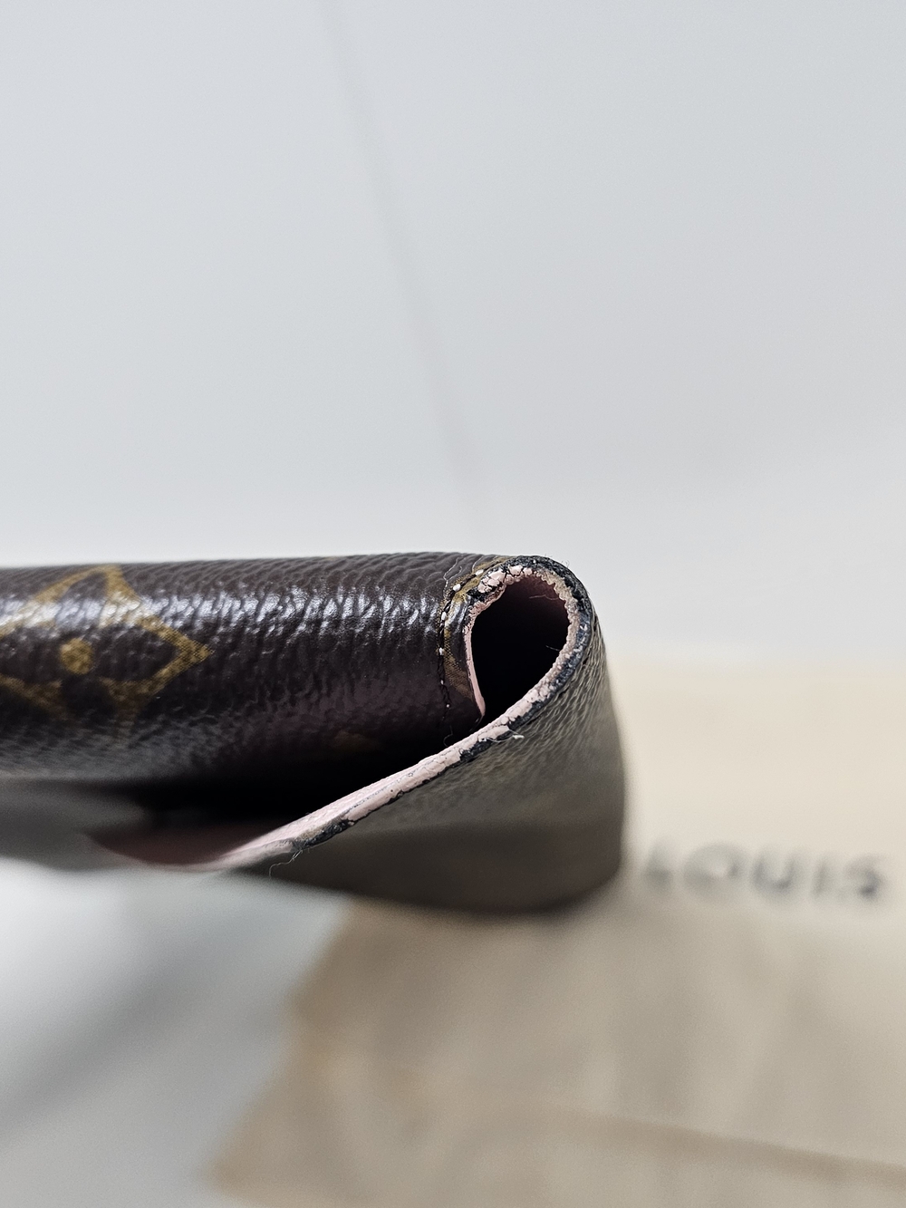 Louis Vuitton Monogram Envelope Clutch - Brown/Gold - Picture 6 of 10